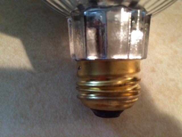 Zoo Med Turtle Tuff Splashproof Halogen Lamp 75 Watts customer photo 1