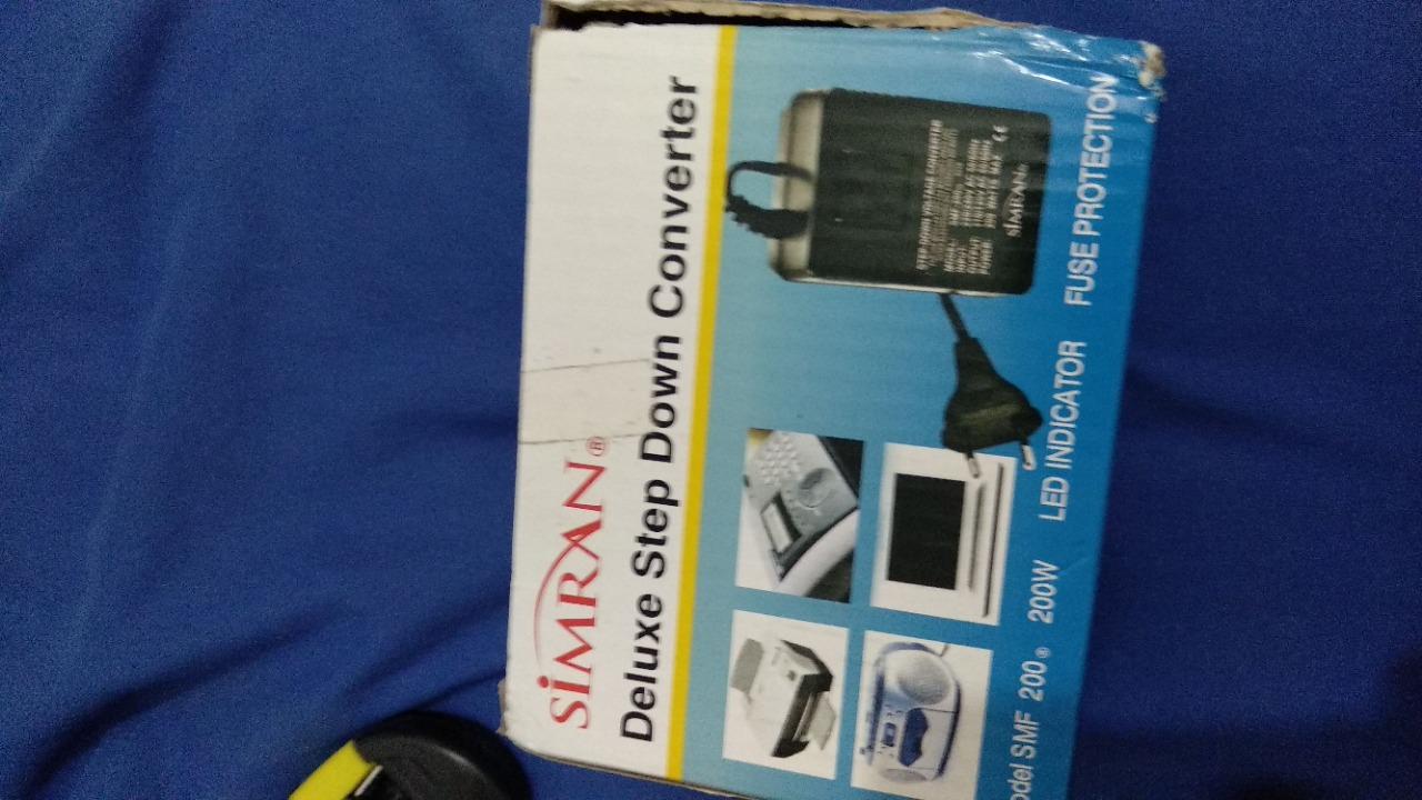 Simran SMF-200 Deluxe 200 Watts Step Down Voltage Converter for International Travel to AC 220V/240V Countries, Ideal for Laptops, Cameras, iPhones, BlackBerry, iPods etc customer photo 2