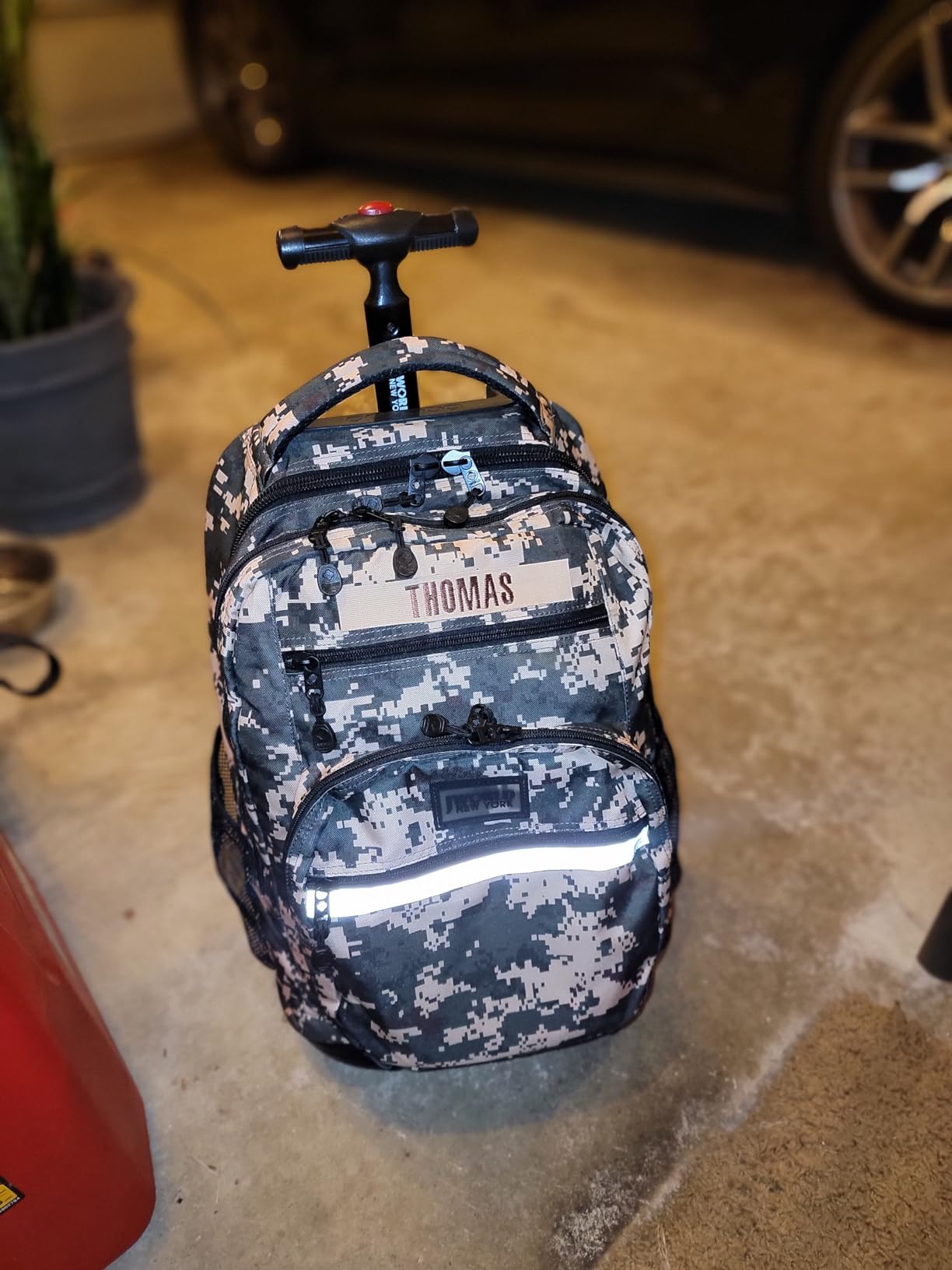 J World Sundance Laptop Rolling Backpack for Girls Boys. Roller Bookbag with Wheels, 20 Inch, Black customer photo 2