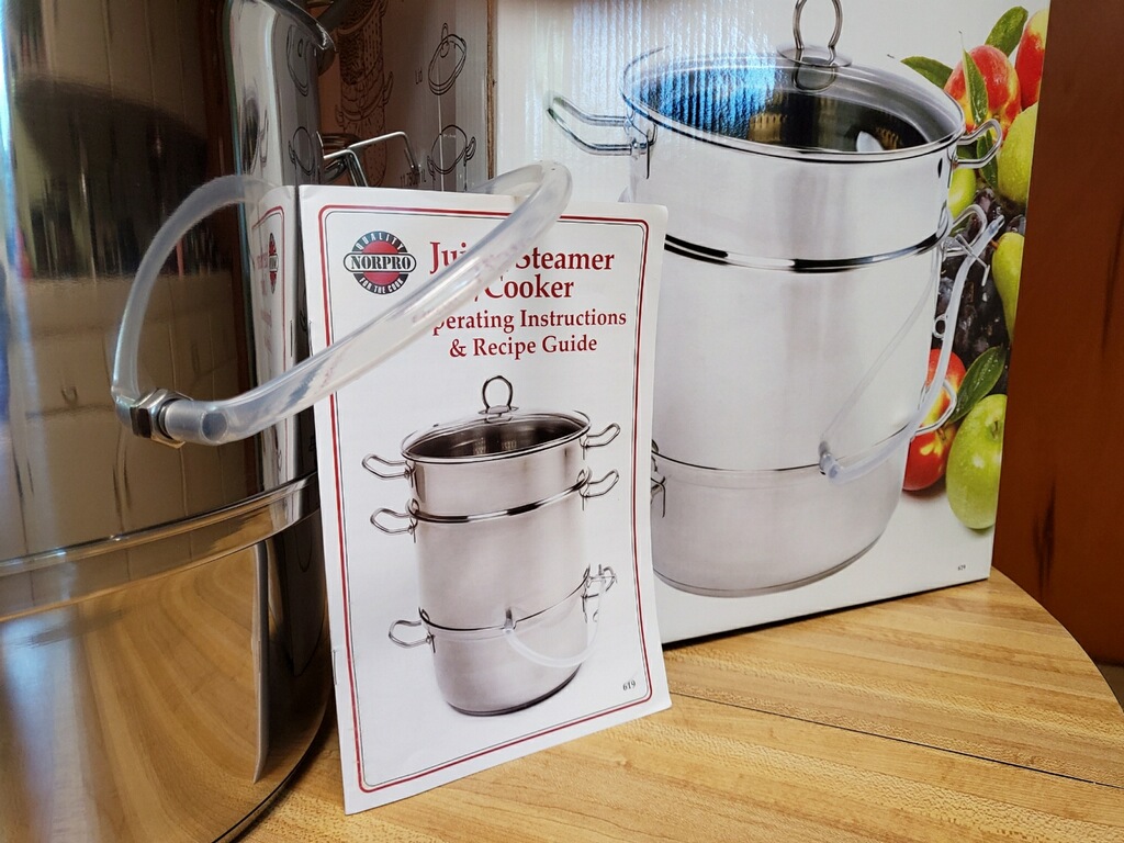 Norpro 619 Stainless Steel Steamer/Juicer customer photo 1
