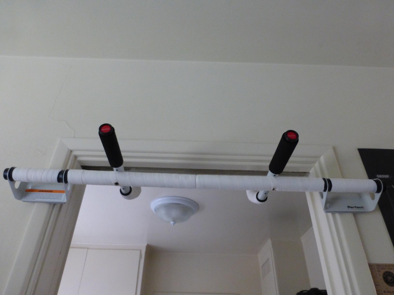 Perfect Fitness Multi-Gym Doorway Pull Up Bar and Portable Gym System customer photo 1