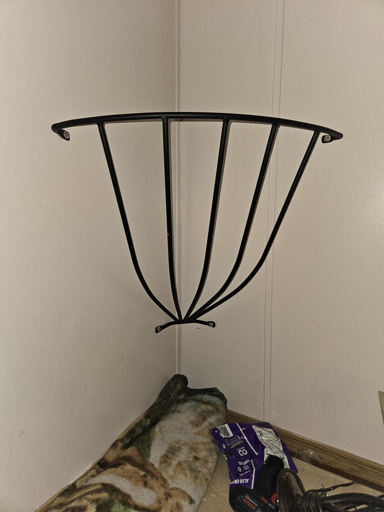 Intrepid International Wall-Mounted Corner Hay Rack - for Horses, Goats, Sheep, and Other Livestock, Heavy Duty and Convenient Feeder Solution customer photo 1