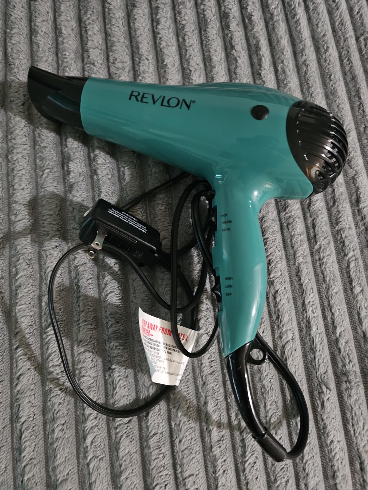 Revlon Volume Booster Hair Dryer | 1875W for Voluminous Lift and Body, (Green) customer photo 1