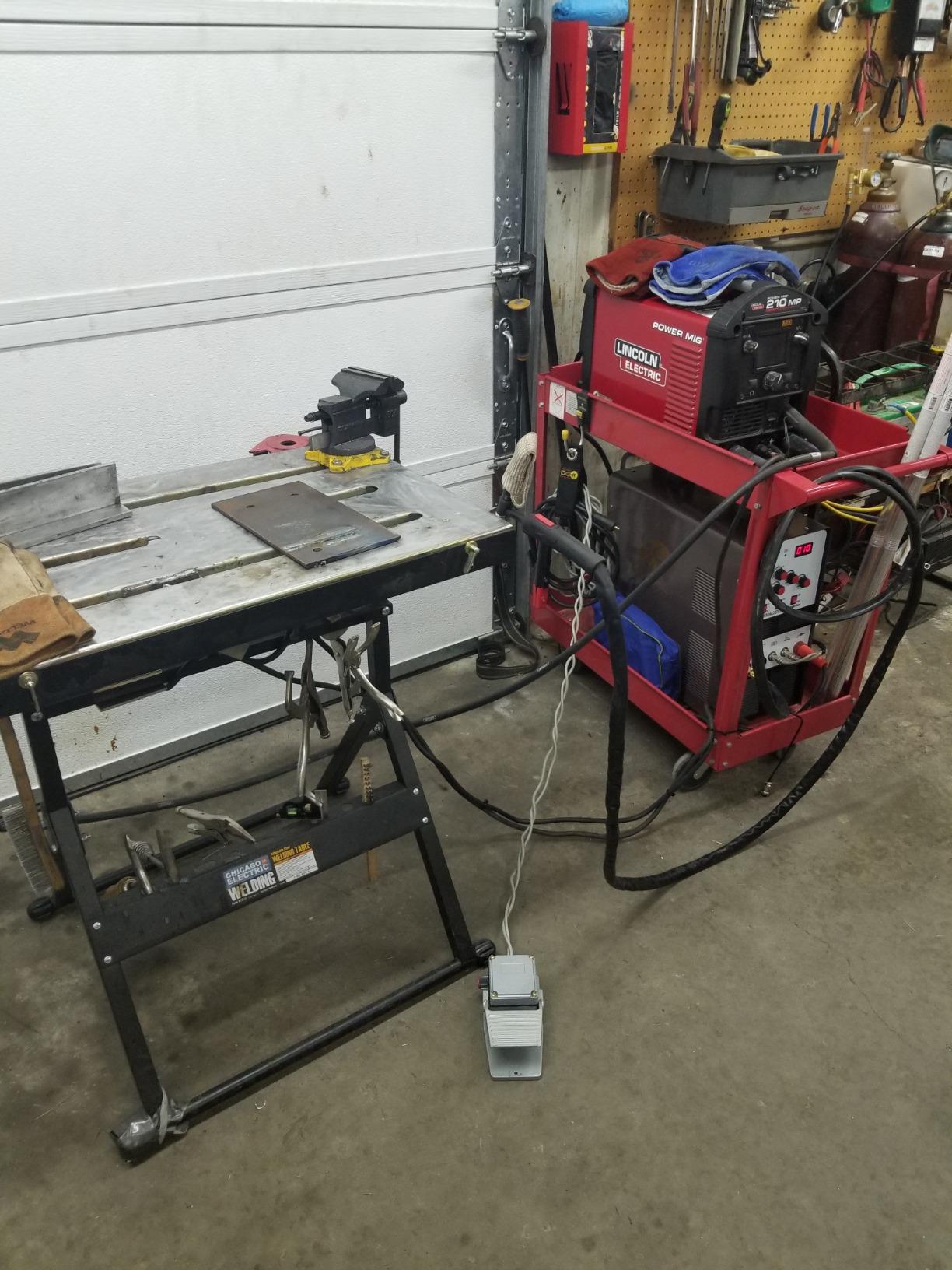 LOTOS TIG200ACDC 200A AC/DC Aluminum Tig Welder with DC Stick/Arc Welder, Square Wave Inverter with Foot Pedal and Argon Regulator 110/220V Dual Voltage Brown customer photo 2