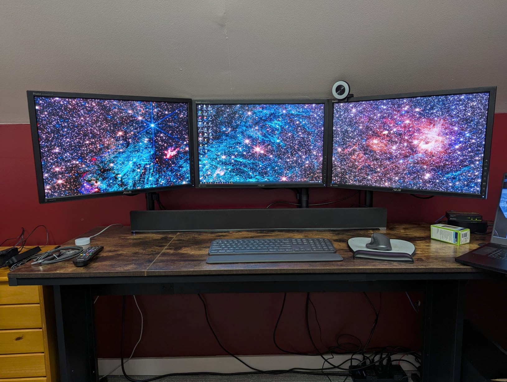 VIVO Single 13 to 38 inch Ultrawide Monitor Arm Desk Mount, Regular Screens up to 32 inches, 22 lbs capacity, Fully Adjustable Stand with C-Clamp and Grommet Base, Black, STAND-V001 customer photo 2