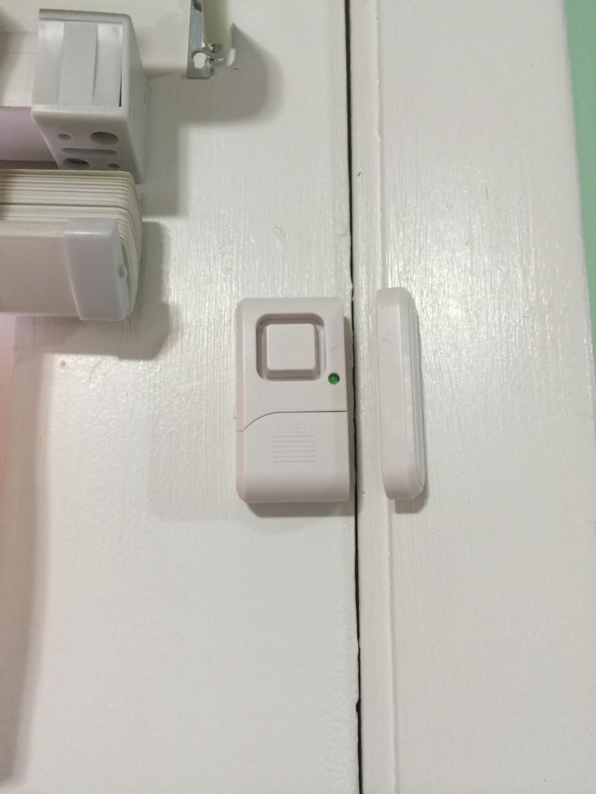 UltraPro Personal Security Window and Door Alarm, 4 Pack, Wireless Chime customer photo 2