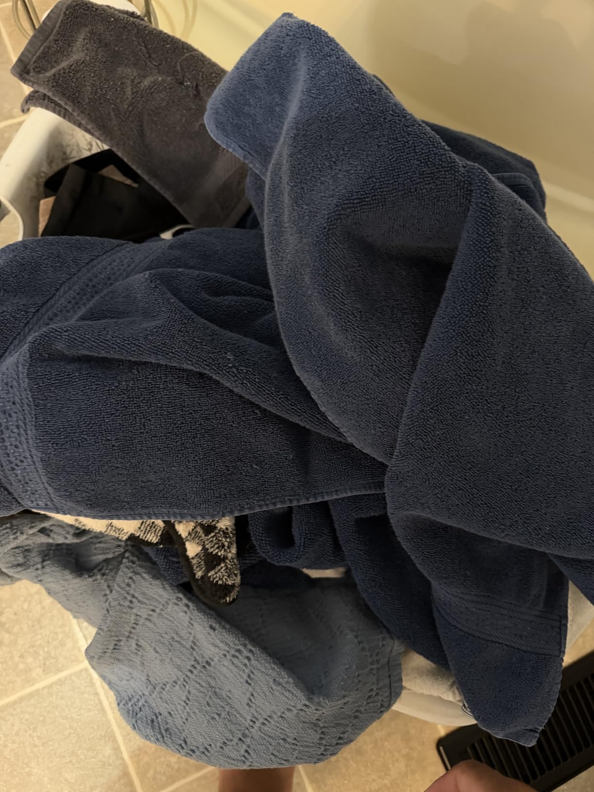 Utopia Towels 8 Piece Majestic Plush Luxury Towel Set, Cotton, Grey customer photo 1