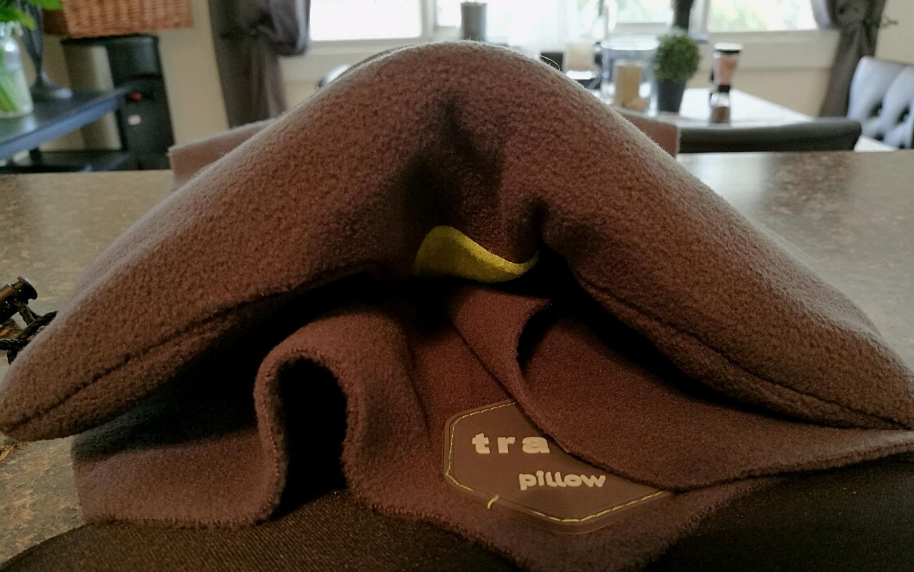Trtl Pillow - Scientifically Proven Neck Support Travel Pillow for Airplanes - Lightweight and Machine Washable - Ergonomic Design for Traveling on Cars and Trains - Black customer photo 1