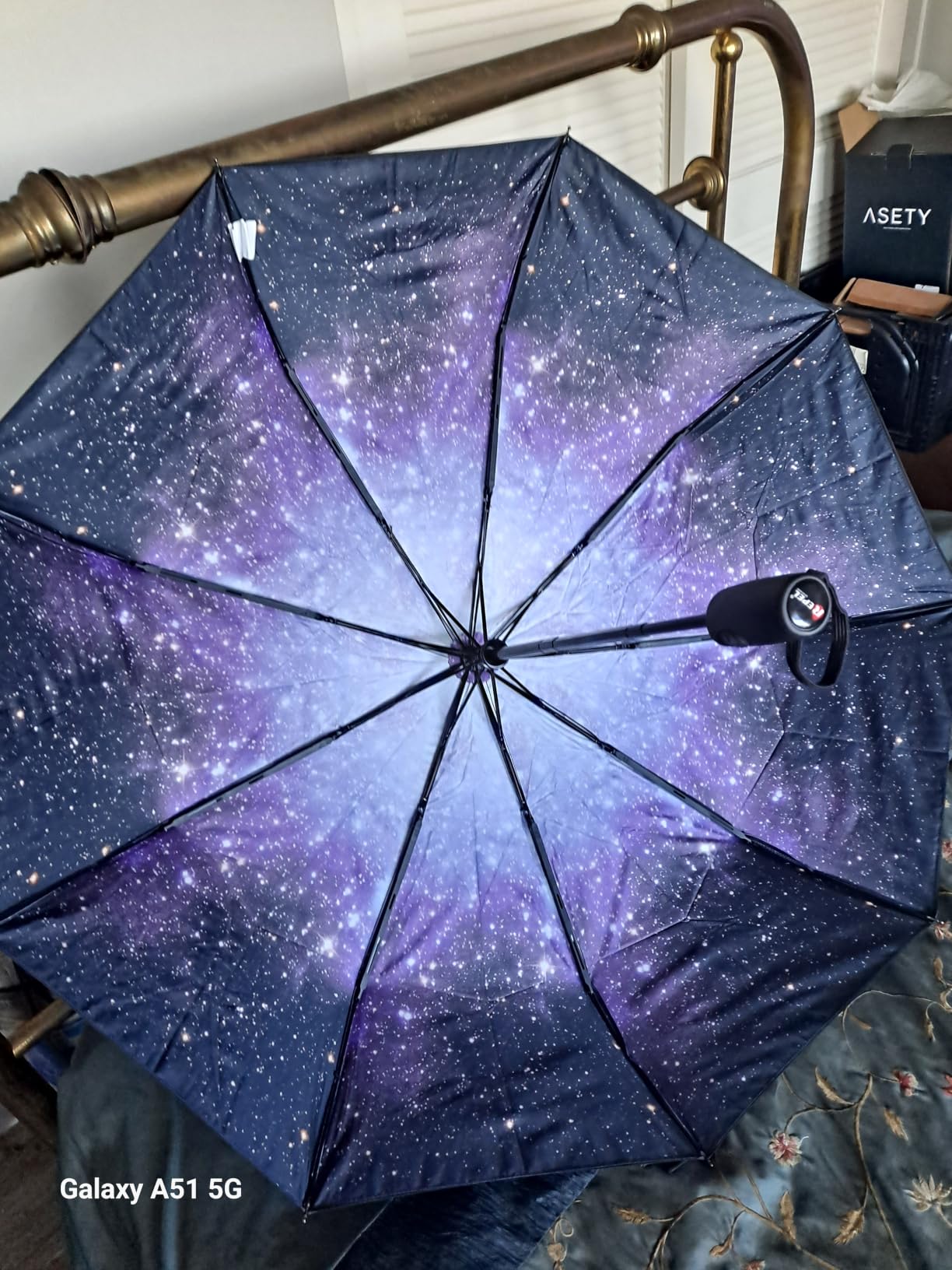 Windproof Travel Umbrella - Compact & Withstands Winds up to 100MPH, Strongest Premium Auto Folding Umbrella for Rain and Sun - Durable, Light & Portable for Women & Men, Fits Backpack & Cars customer photo 1