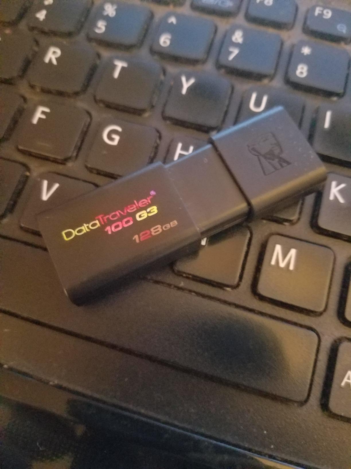 Kingston 128GB DataTraveler 100 G3 USB 3.0 100MB/s Read, 10MB/s Write (DT100G3/128GB) customer photo 2