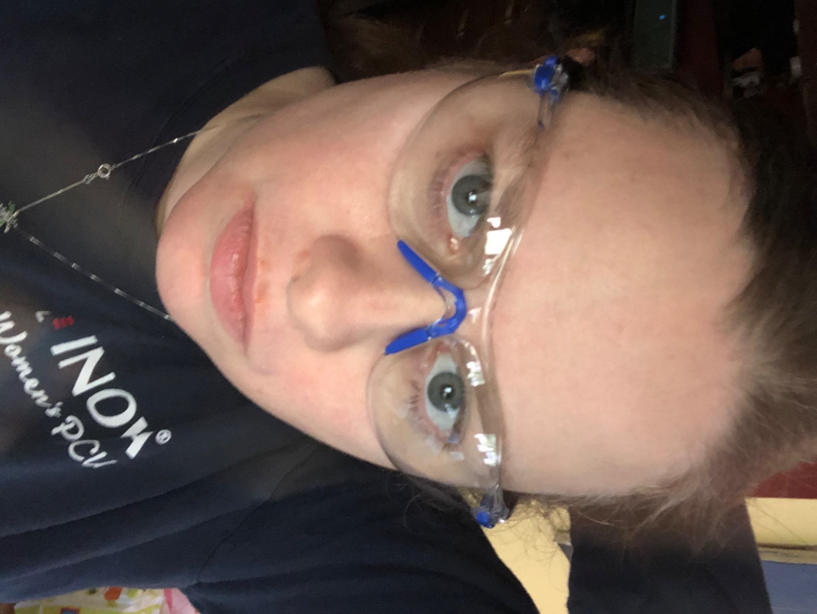 3M Safety Glasses, Solus 1000, Scotchgard Clear Lens, Blue/Black Frame customer photo 2