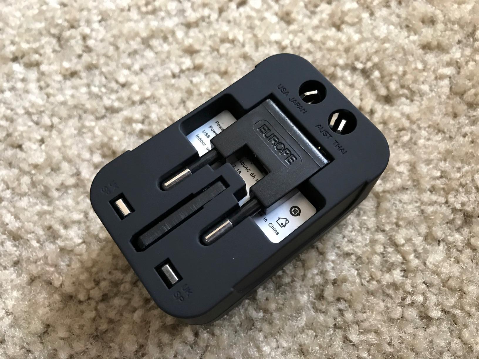 Universal Travel Adapter USB C, All in One Worldwide Plug Adapter, Black customer photo 2