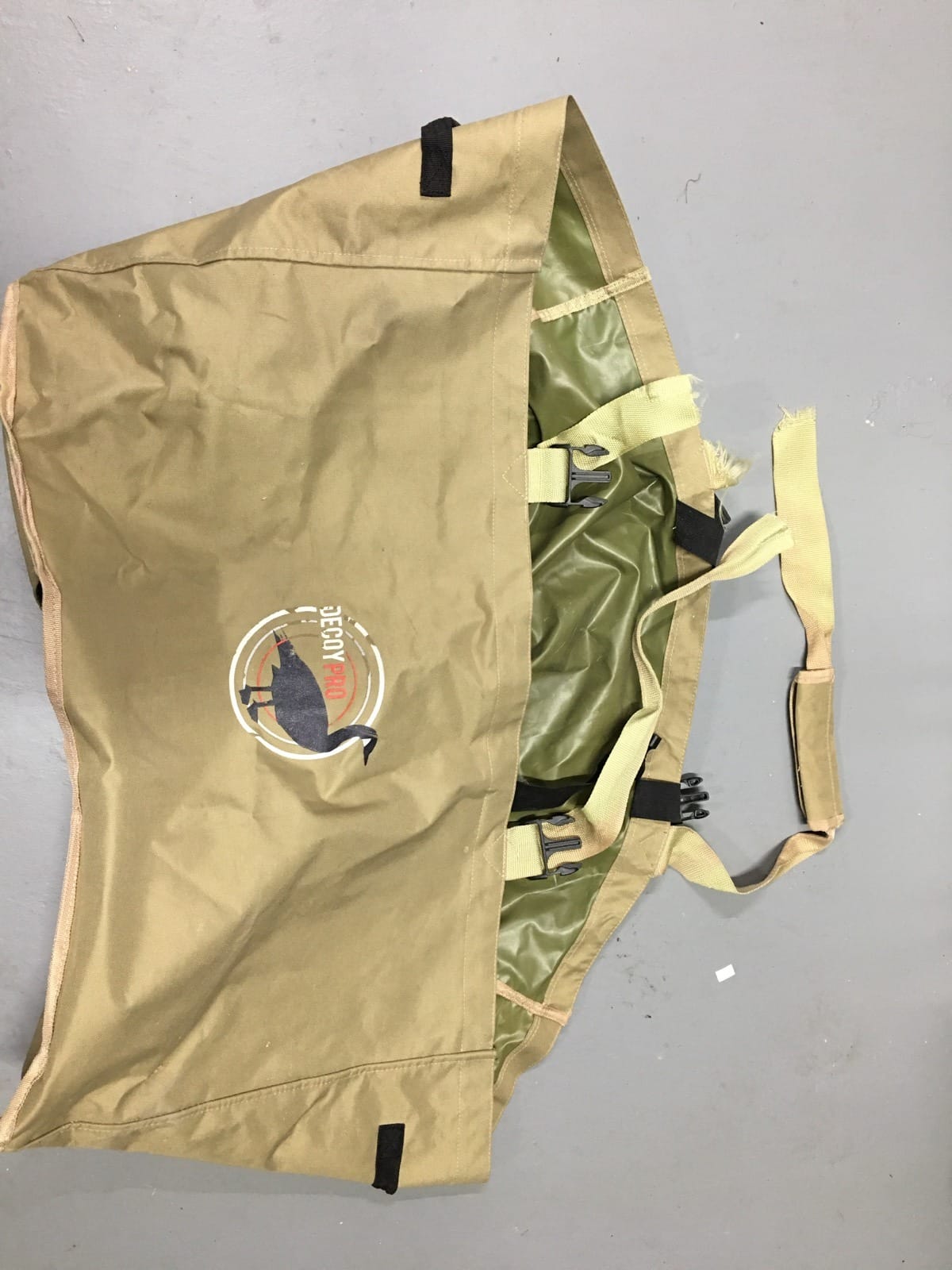 DecoyPro Silhouette Decoy Bags - Padded & Adjustable Shoulder Strap – Silhouette Goose Decoy Bags Protects Goose Decoys customer photo 2