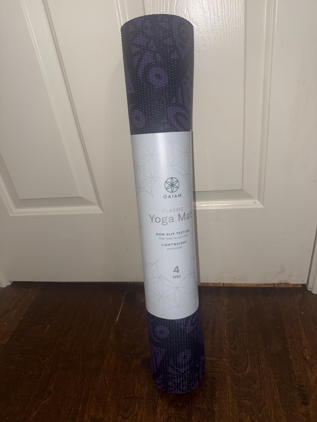 Gaiam Yoga Mat Classic Print, 4mm Non-Slip Mat customer photo 1
