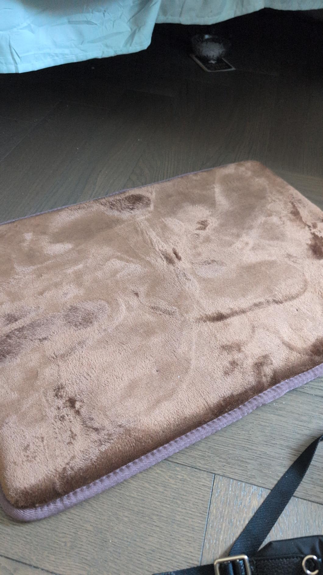 Memory Foam Bath Mat Non Slip Absorbent Super Cozy Velvet Bathroom Rug Carpet (17 inches X 24 inches, Grey) customer photo 2