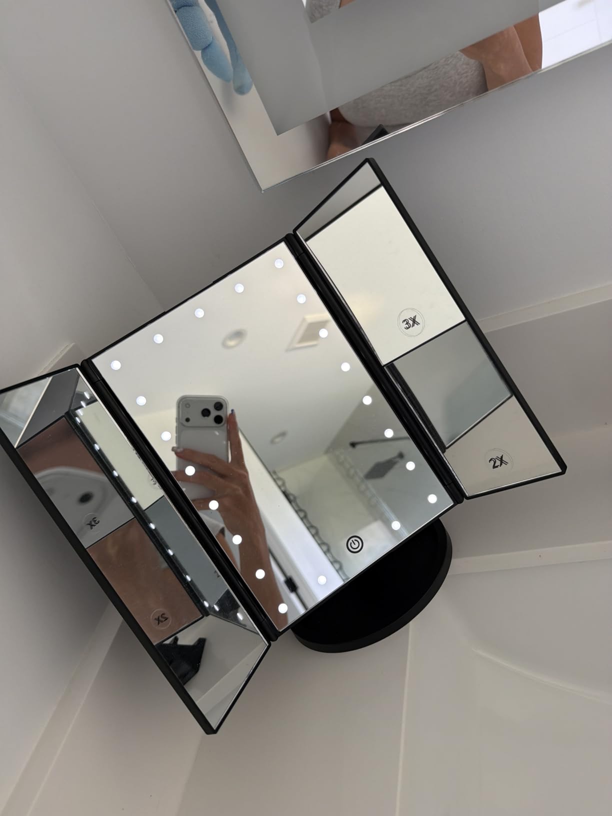 deweisn Dresser Mount Tri-Fold Lighted Vanity Mirror with 21 LED Lights, Touch Screen and 3X/2X/1X Magnification, Two Power Supply Modes Make Up Mirror,Travel Mirror customer photo 1