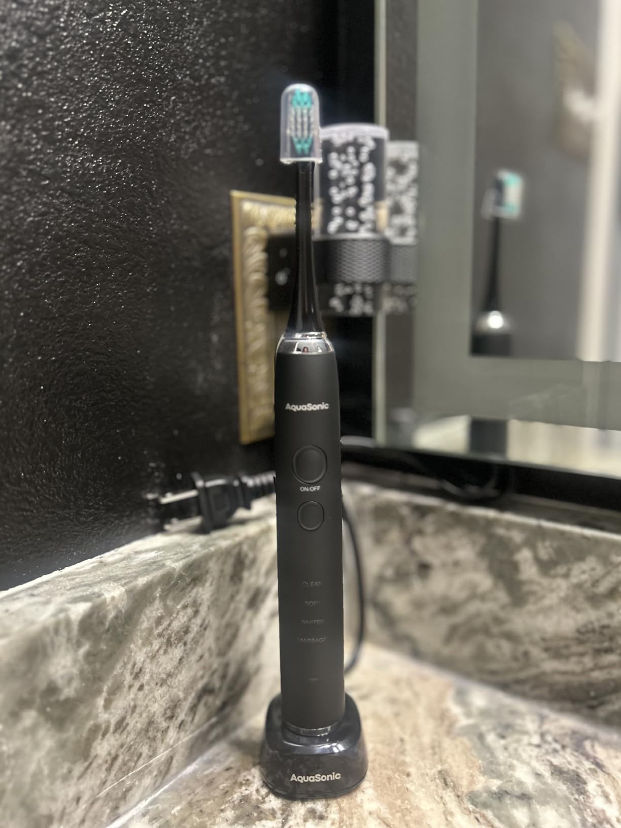 Aquasonic Black Series Ultra Whitening Toothbrush – ADA Accepted Electric Toothbrush- 8 Brush Heads & Travel Case – 40,000 VPM Electric Motor & Wireless Charging - 4 Modes w Smart Timer customer photo 1