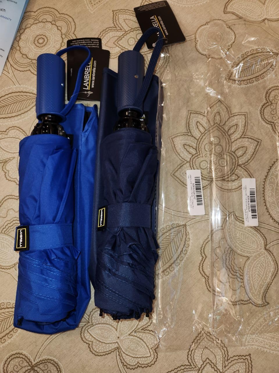 LANBRELLA Compact Reverse Folding Umbrella Auto Windproof Travel Umbrella customer photo 1