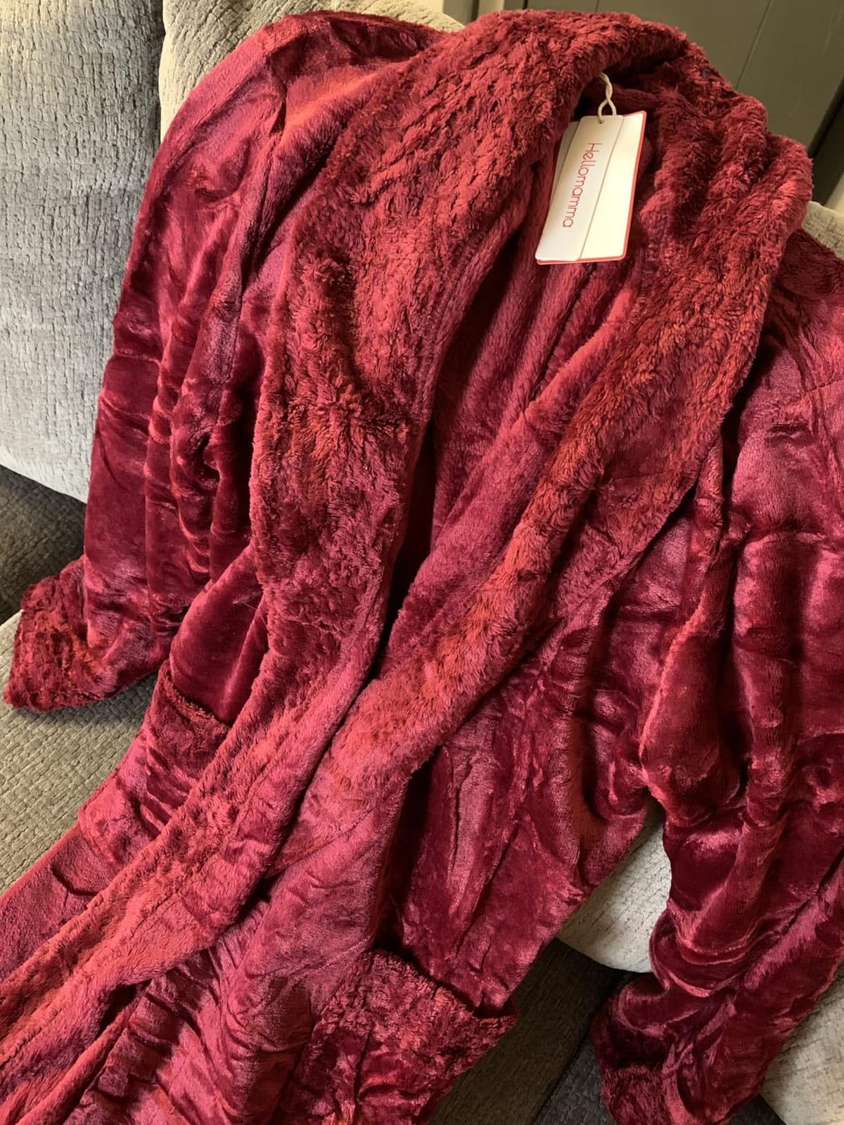 Premium Long Robes for Women: Warm Super Plush Soft Fleece Bathrobes customer photo 2