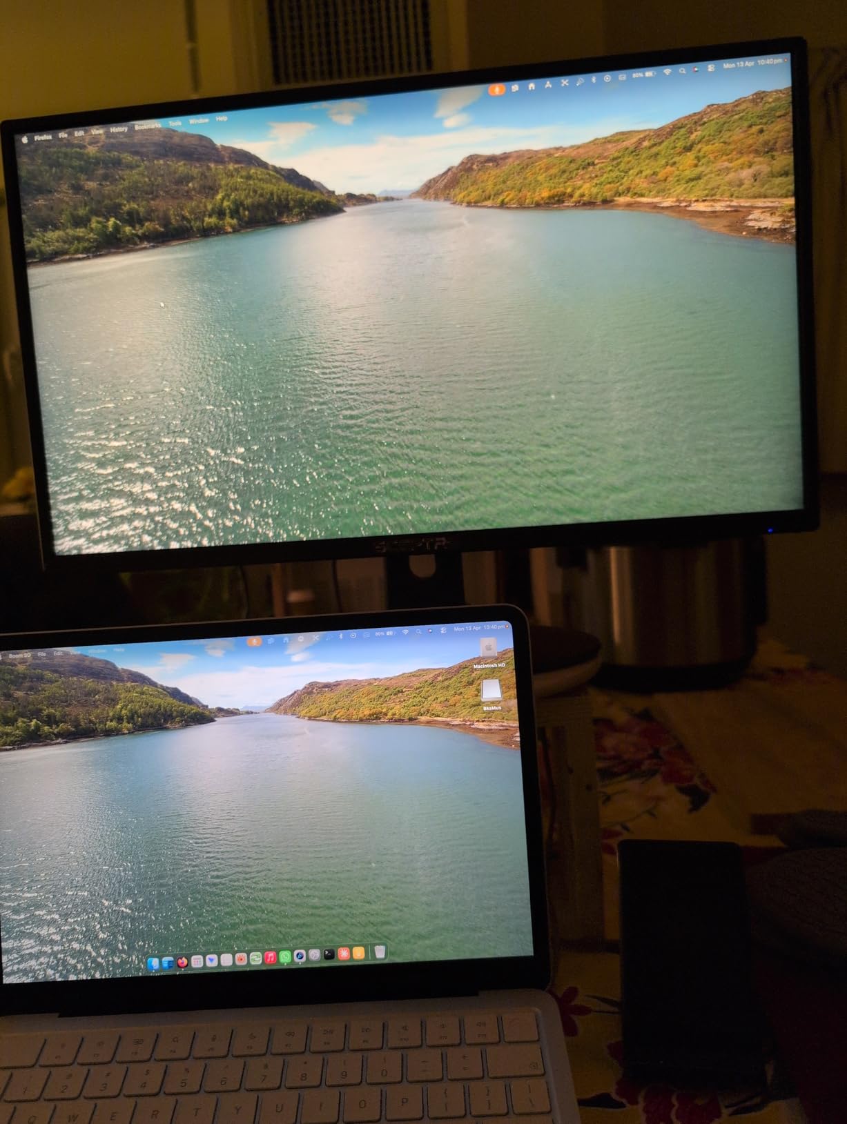 Sceptre 24-inch Prime Monitor Thin 1080p LED Monitor 99% sRGB 2X HDMI VGA Build-in Speakers, Machine Black (E248W-19203R 2025 Series) customer photo 2