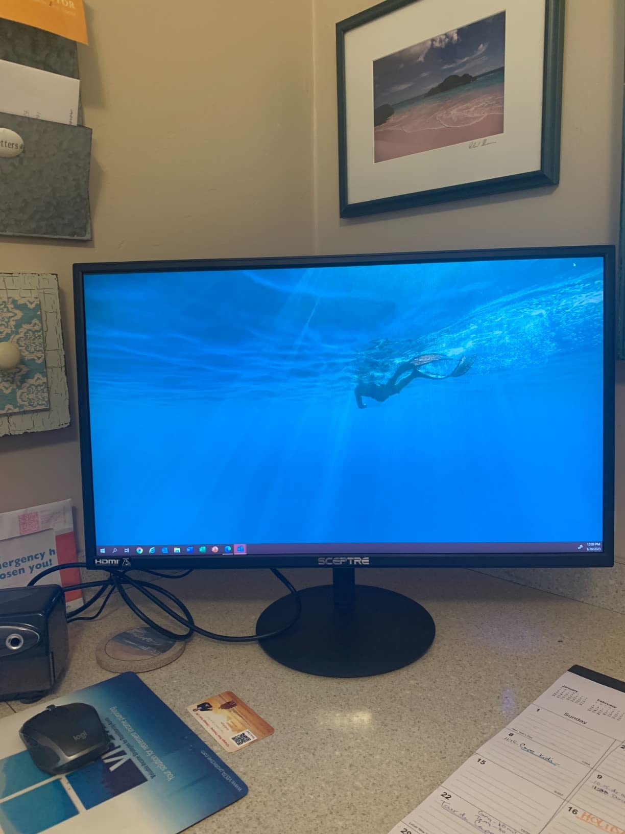 Sceptre E275W-19203R 27 inch1080P LED Monitor 99% sRGB 2X HDMI VGA Build-In Speakers, Machine Black (E275W-19203R series) customer photo 1
