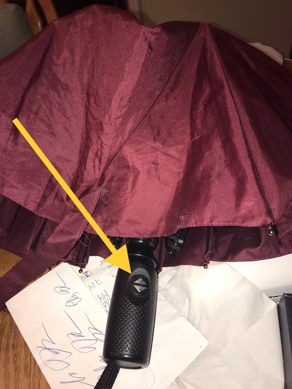 SIEPASA Compact Travel Umbrella - Windproof Auto Open/Close, Small Folding Umbrella for Rain - Lightweight & Durable with Fiberglass Frame, Waterproof Canopy - Fits Backpack, Purse, Suitcase. (Black) customer photo 2