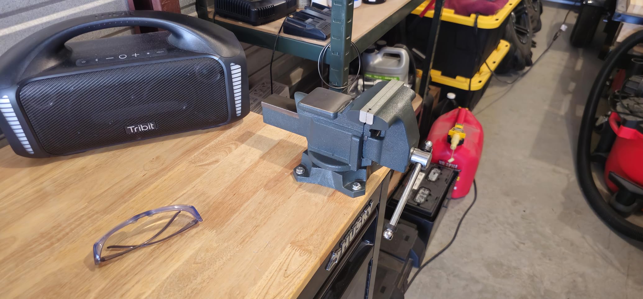 Forward CR60A 6.5 Inch Bench Vise Heavy Duty with Anvil and 210°Swivel Base customer photo 1