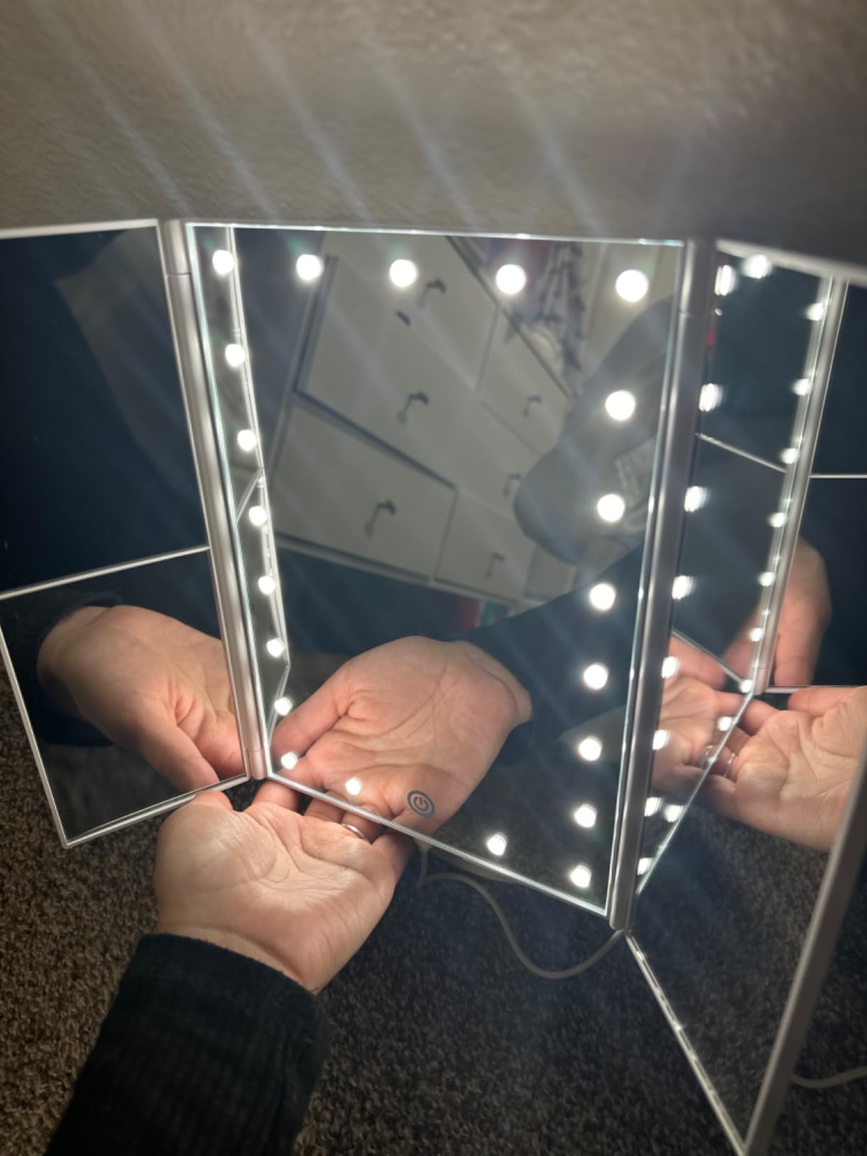 FASCINATE Trifold Vanity Mirror with Lights, Make up Mirror with Lighting customer photo 1