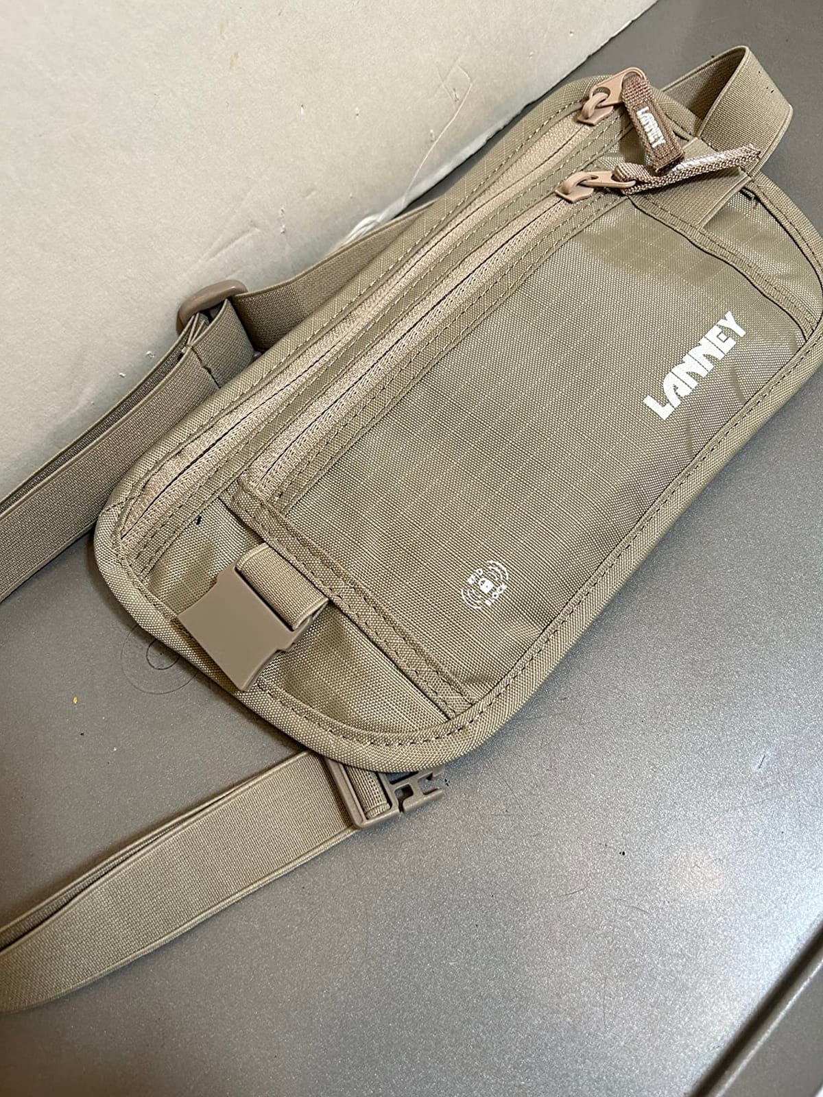 Money Belt for Travel Women and Men Slim Hidden Travel Wallet with RFID Blocking customer photo 1