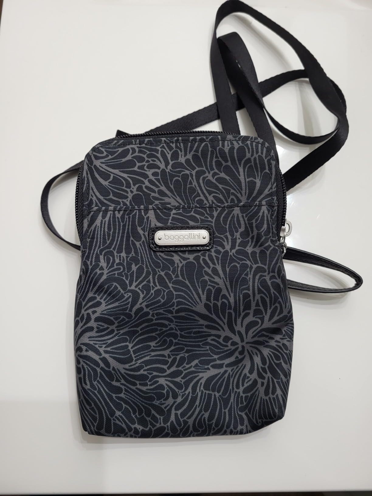 Baggallini The New Classic Collection Take Two RFID Bryant Crossbody customer photo 2