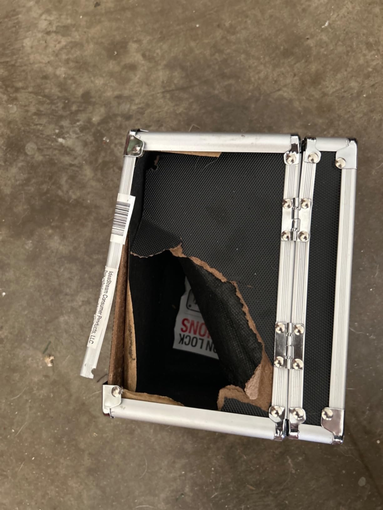 Vaultz Locking Security Box, Combination Safe for Valuables & Cash, Black customer photo 1