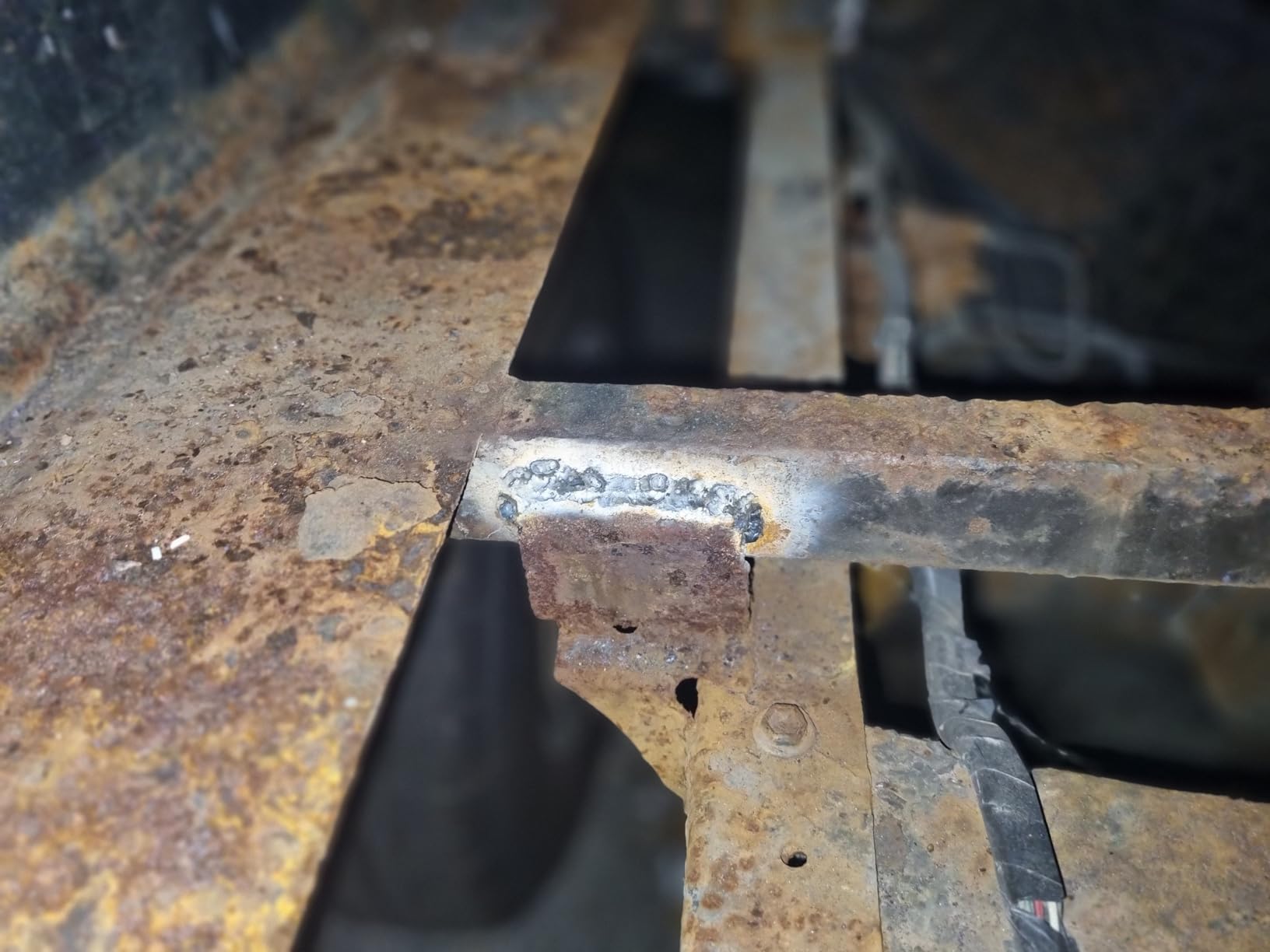 HITBOX 200A MIG Welder, 110V/220V Flux Core MIG/Lift TIG/Stick 3-in-1 customer photo 2