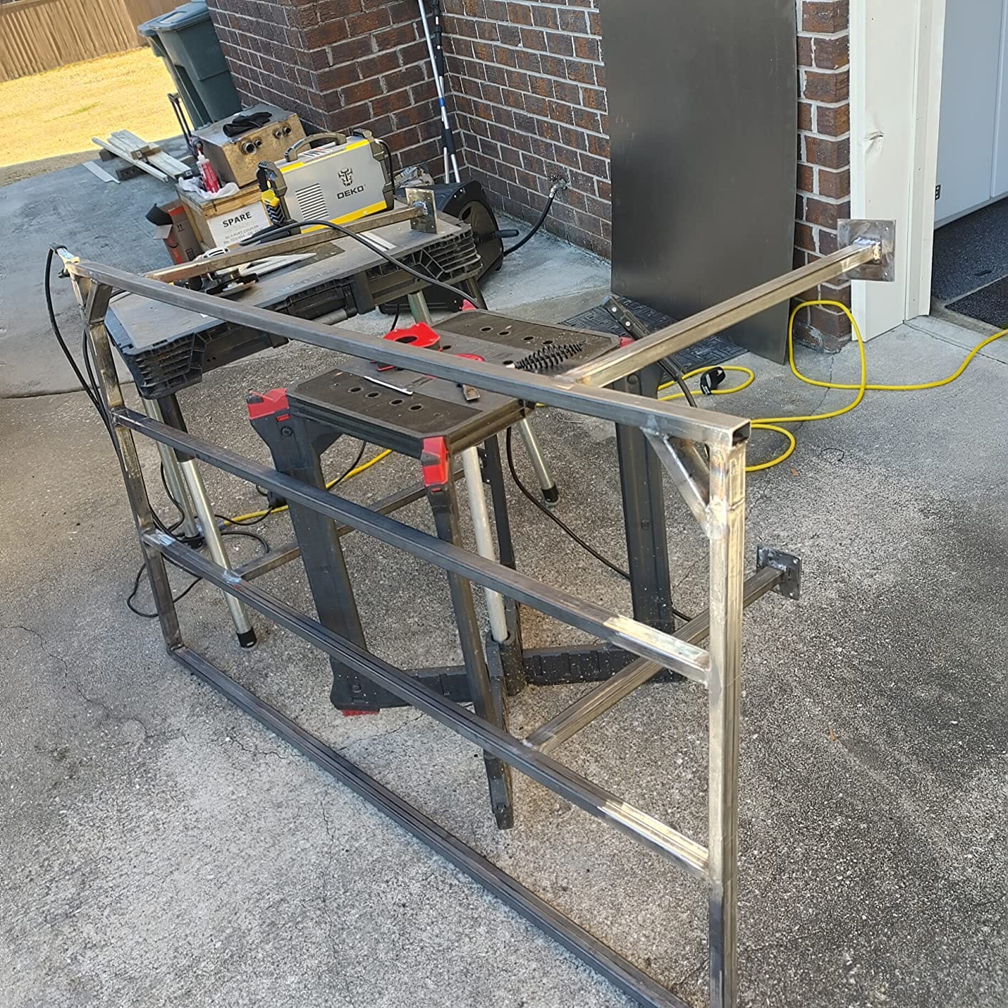 DEKOPRO 110/220V MMA Welder,160A ARC Welder Machine IGBT Digital Display LCD Hot Start Welder with Electrode Holder,Work Clamp, Input Power Adapter Cable and Brush customer photo 2