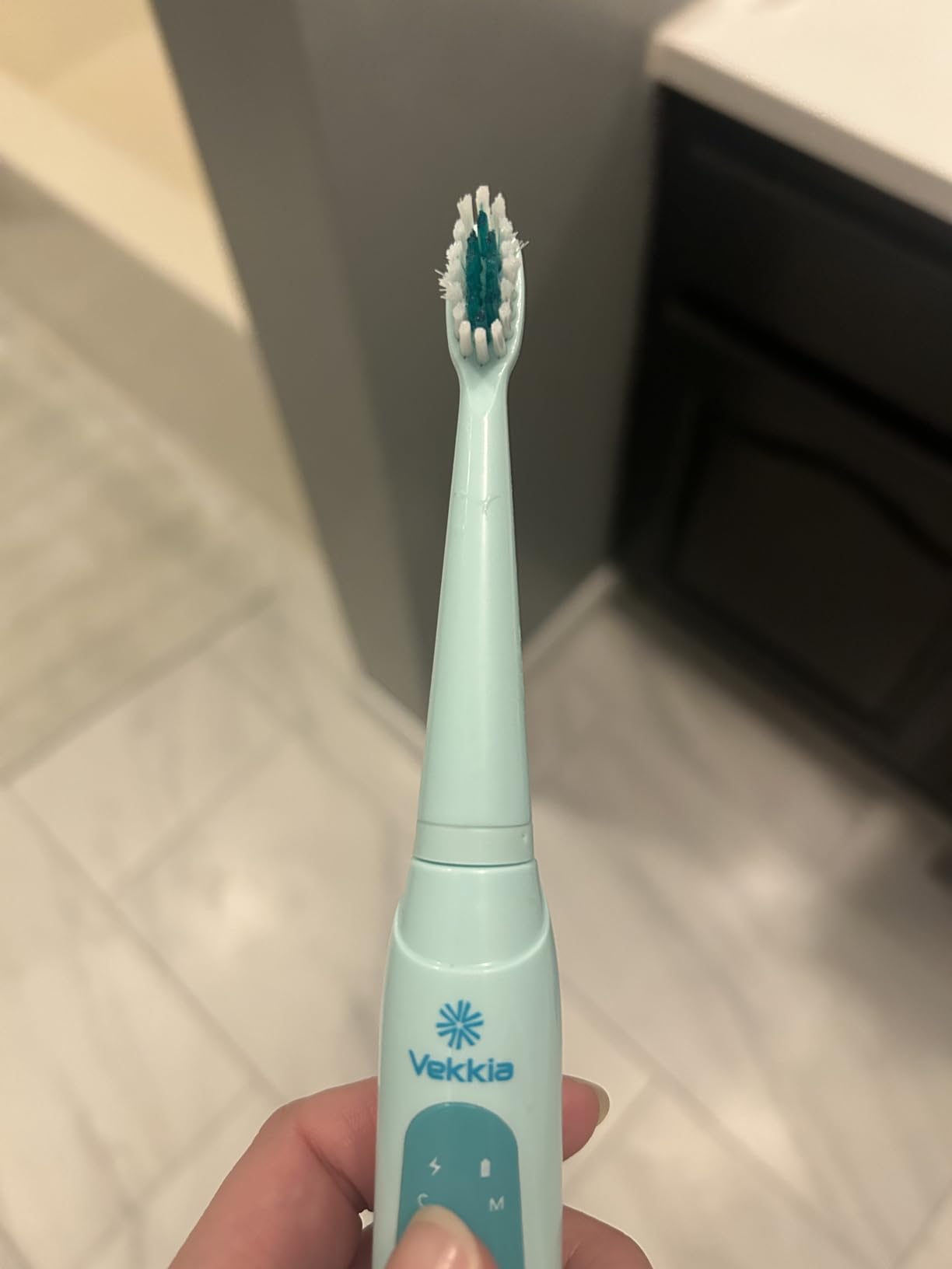 Vekkia Sonic Rechargeable Kids Electric Toothbrush(Blue) customer photo 1