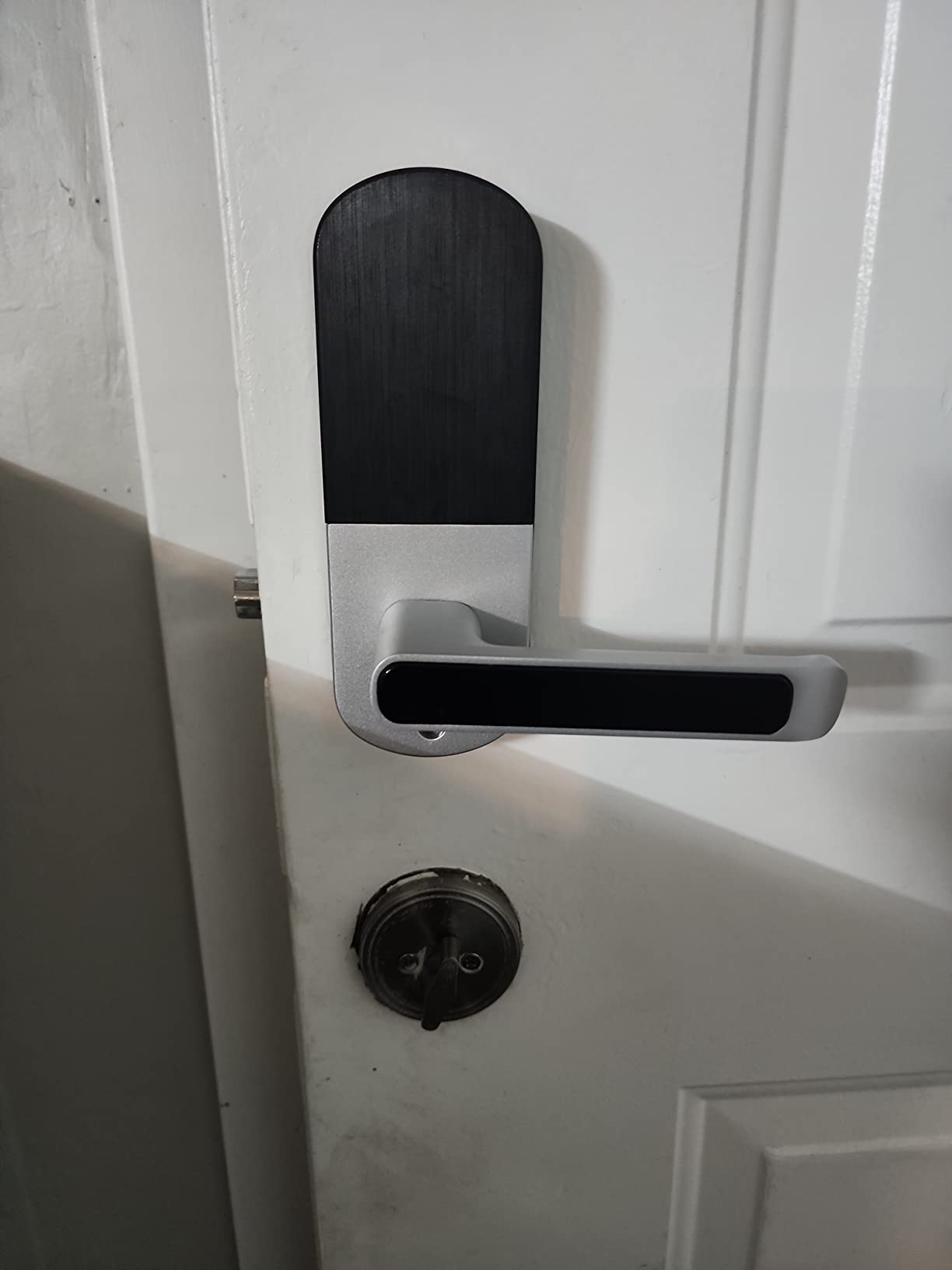 Fingerprint Smart Door Lock with Handle & Keypad – No More Lost Keys, Keyless Entry & Remote Access for Home, Kids, Airbnb & Rental Property, DIY Install, Alexa & Google Compatible customer photo 1