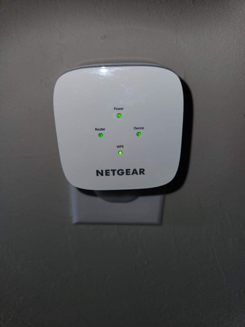 NETGEAR WiFi Extender EX5000, up to 1,500 sq ft, 1.2 Gbps customer photo 2
