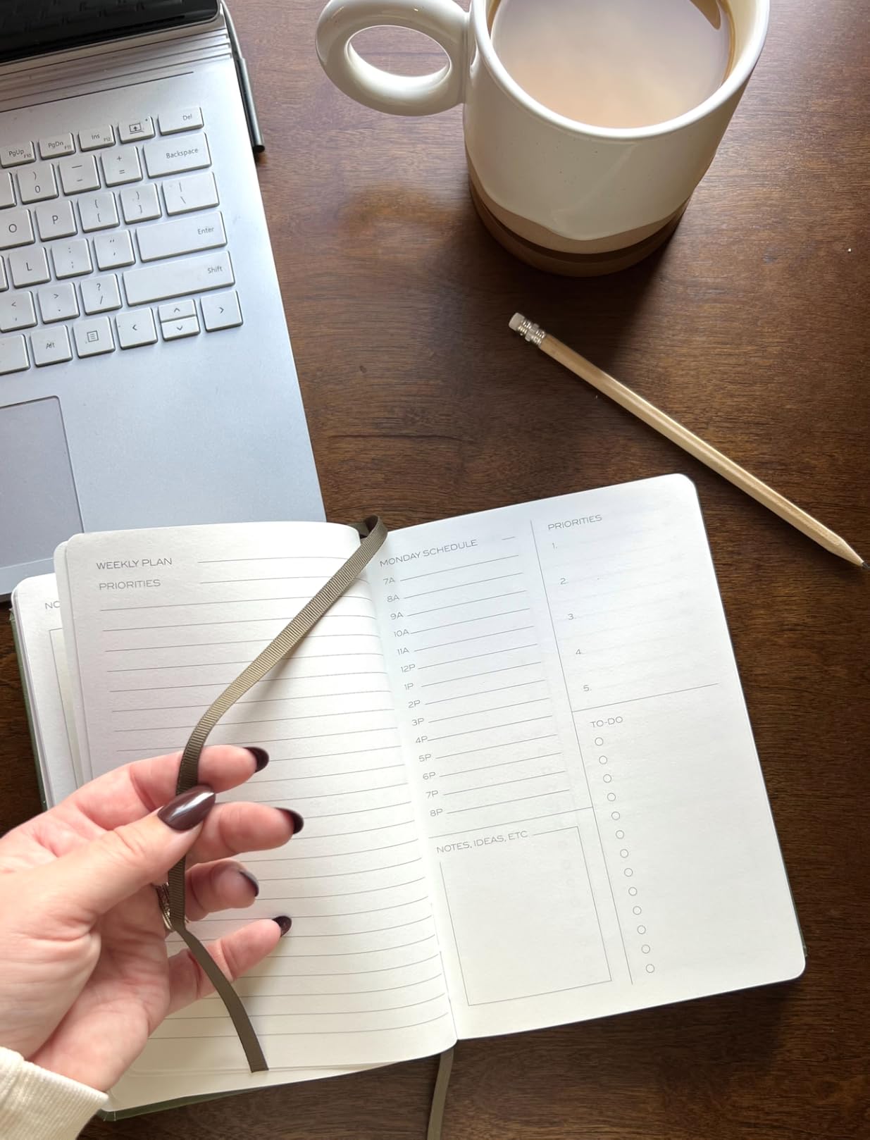 Anecdote Daily Planner w 2026-2027 Calendar, Start Anytime 26 Weeks Undated customer photo 1