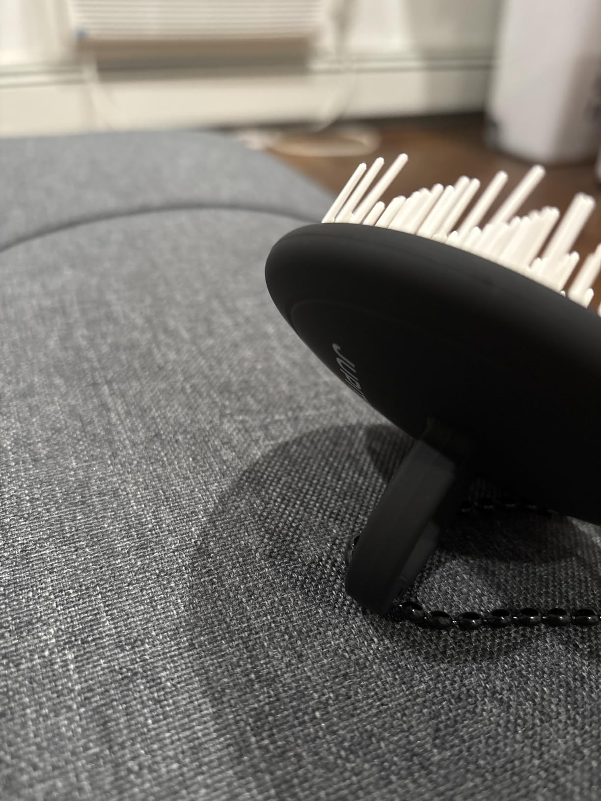 Jupiter Scalp Exfoliator - Scalp Massager Tool for Wet & Dry Hair - Ergonomic Detangler Brush - Dandruff Comb & Scrub to Remove Dandruff & Buildup and Support Circulation - Black/White customer photo 2