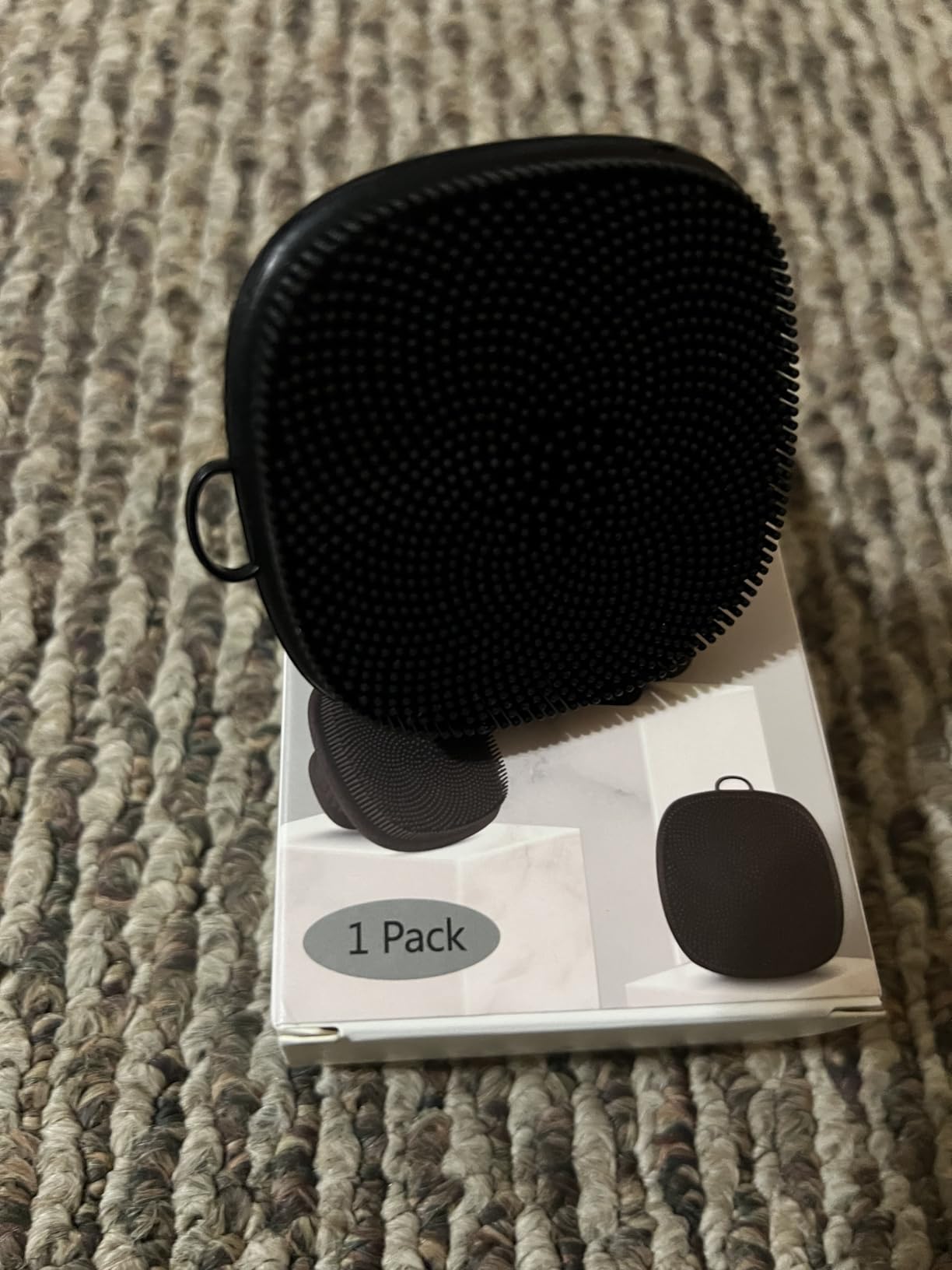 VWMYQ Silicone Face Scrubber for Men & Women, Manual Waterproof Facial Cleansing Brush for Exfoliating‑Black customer photo 2