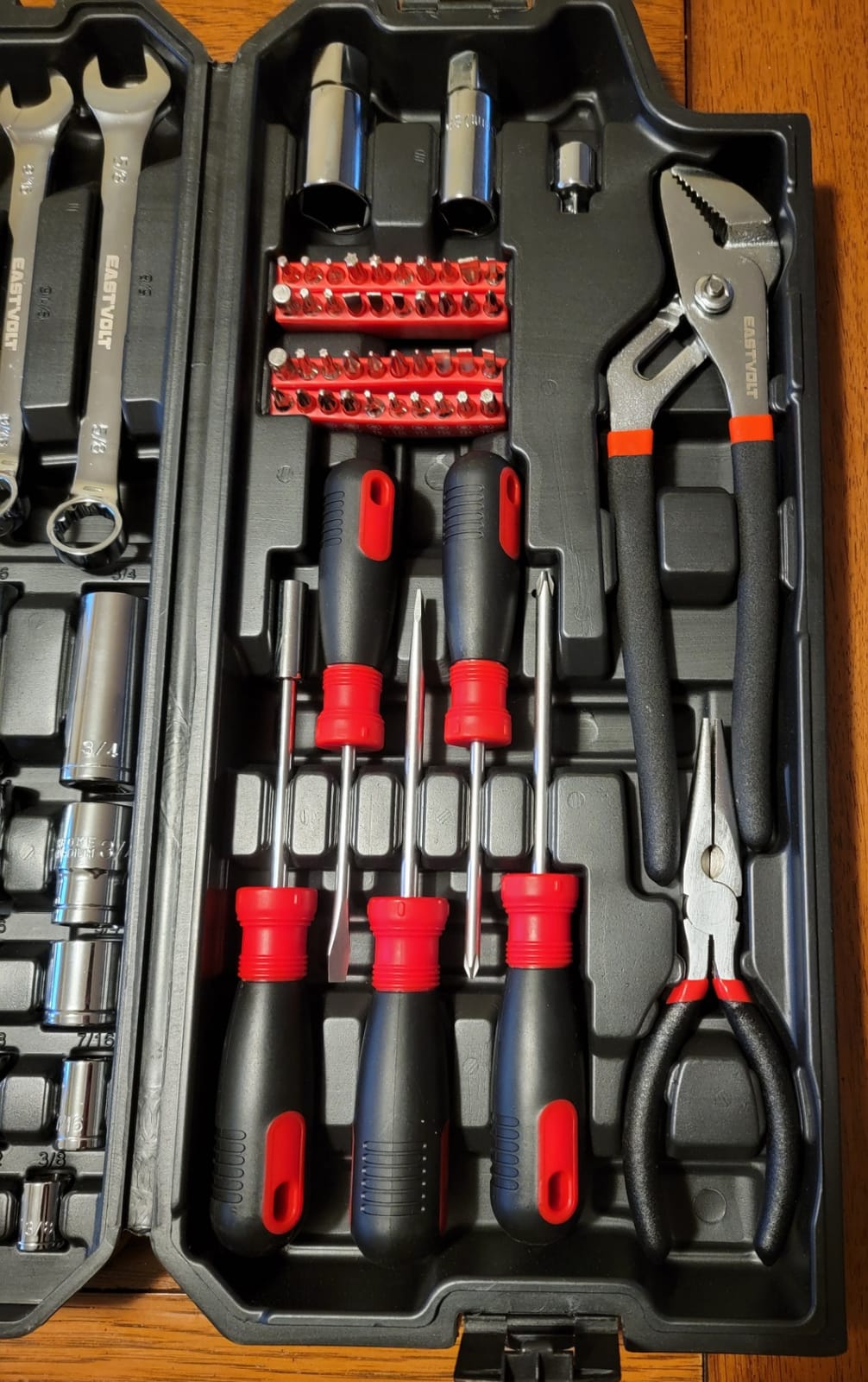 Eastvolt 248 Pieces Mechanics Tool Set, General Purpose Mixed Sockets and Wrenches, Hand Tool Set Auto Repair Tool Kit with Storage Case (EVHT24801) customer photo 2