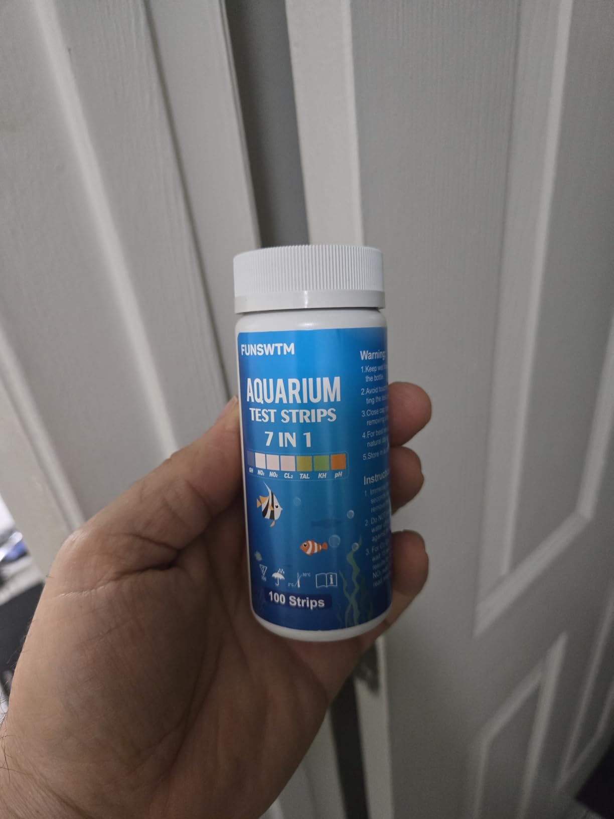 Aquarium Test Strips for Freshwater Fish: 7 in 1 Fish Tank Water Testing Kit for Aquarium Pond - Accurate Testing Nitrate Nitrite Hardness Free Chlorine pH Carbonate Total Alkalinity-100 Strips customer photo 2