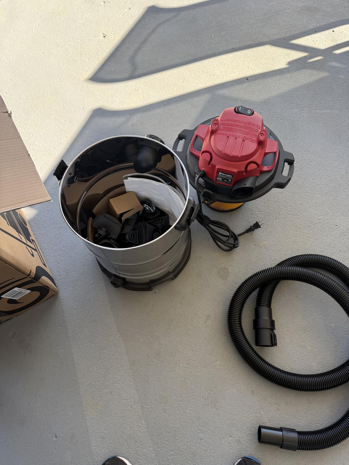 Vacmaster VOC508S 1101 5-Gal 4 Peak HP Stainless Steel Wet/Dry Vac Red customer photo 2