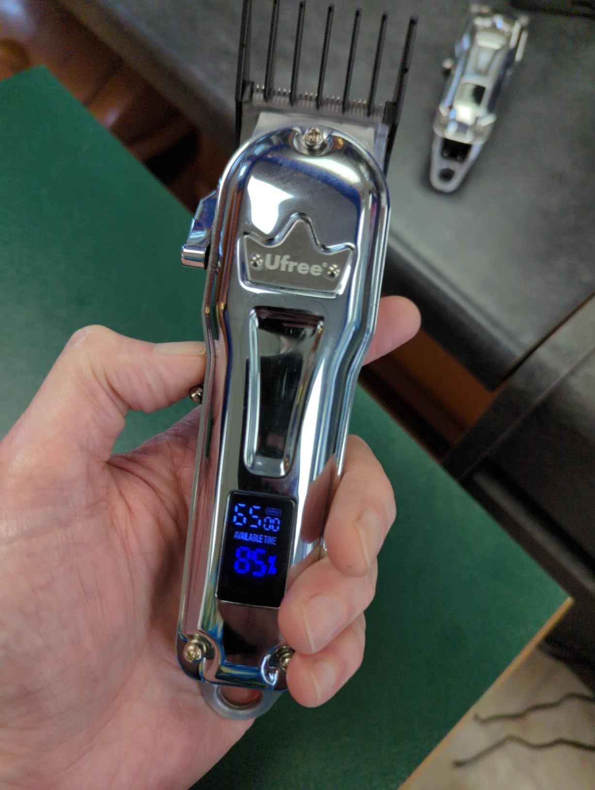 Ufree Hair Clippers for Men, Cordless Trimmer Set with LED Display, Silver customer photo 1