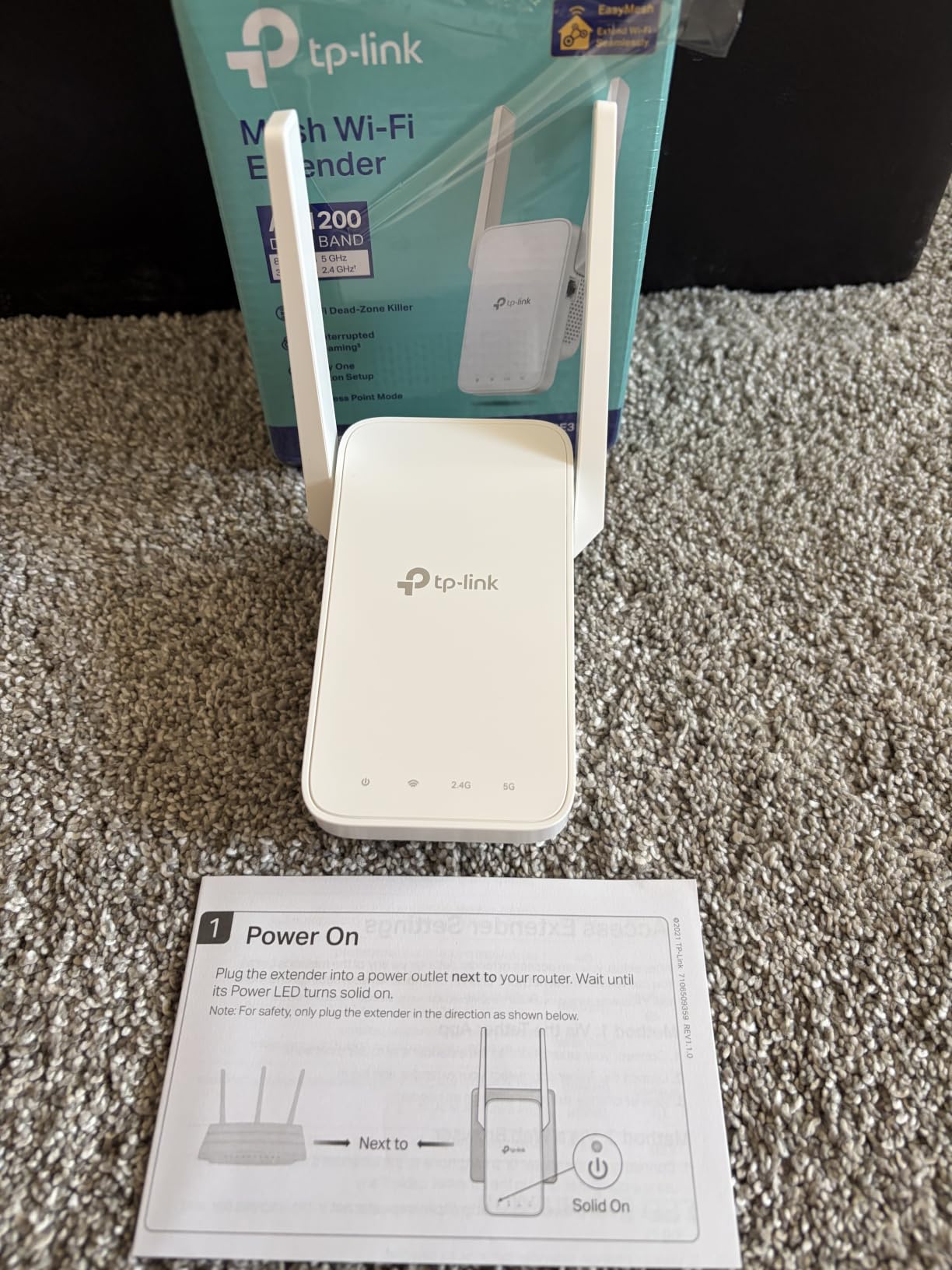 TP-Link AC1200 WiFi Extender Dual Band 5GHz/2.4GHz (RE315) customer photo 2