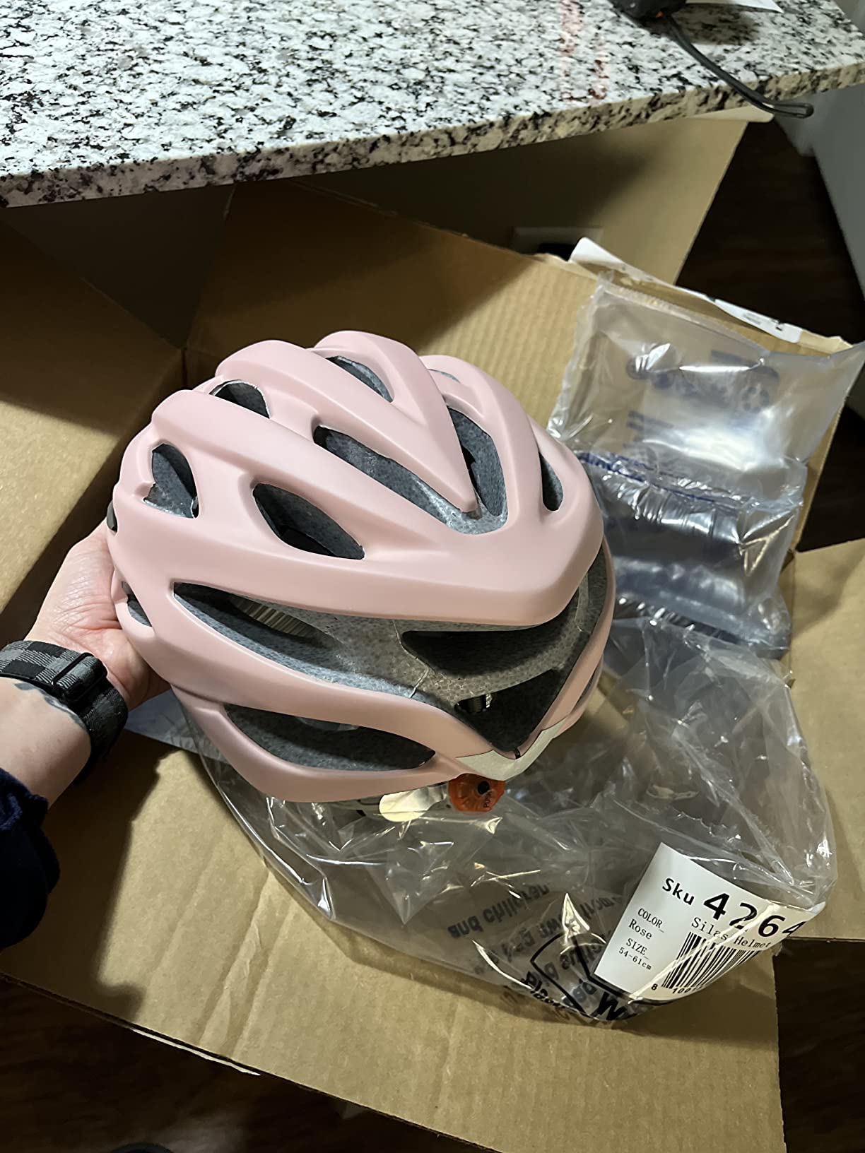 Retrospec Silas Road Bike Helmet with 24 Air Vents & Built-in LED Safety Light - Adjustable Adult Cycling Protection 54-61cm - Padded & Lightweight Design customer photo 1