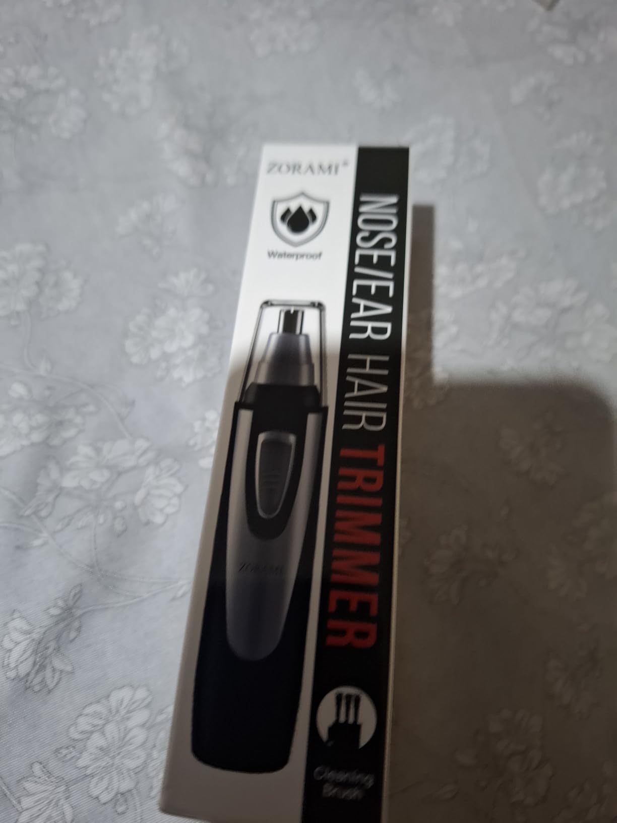 Ear and Nose Hair Trimmer Clipper - 2026 Professional Painless Eyebrow & Facial Hair Trimmer for Men Women,Battery-Operated Trimmer with IPX7 Waterproof,Dual Edge Blades for Easy Cleansing Black customer photo 2