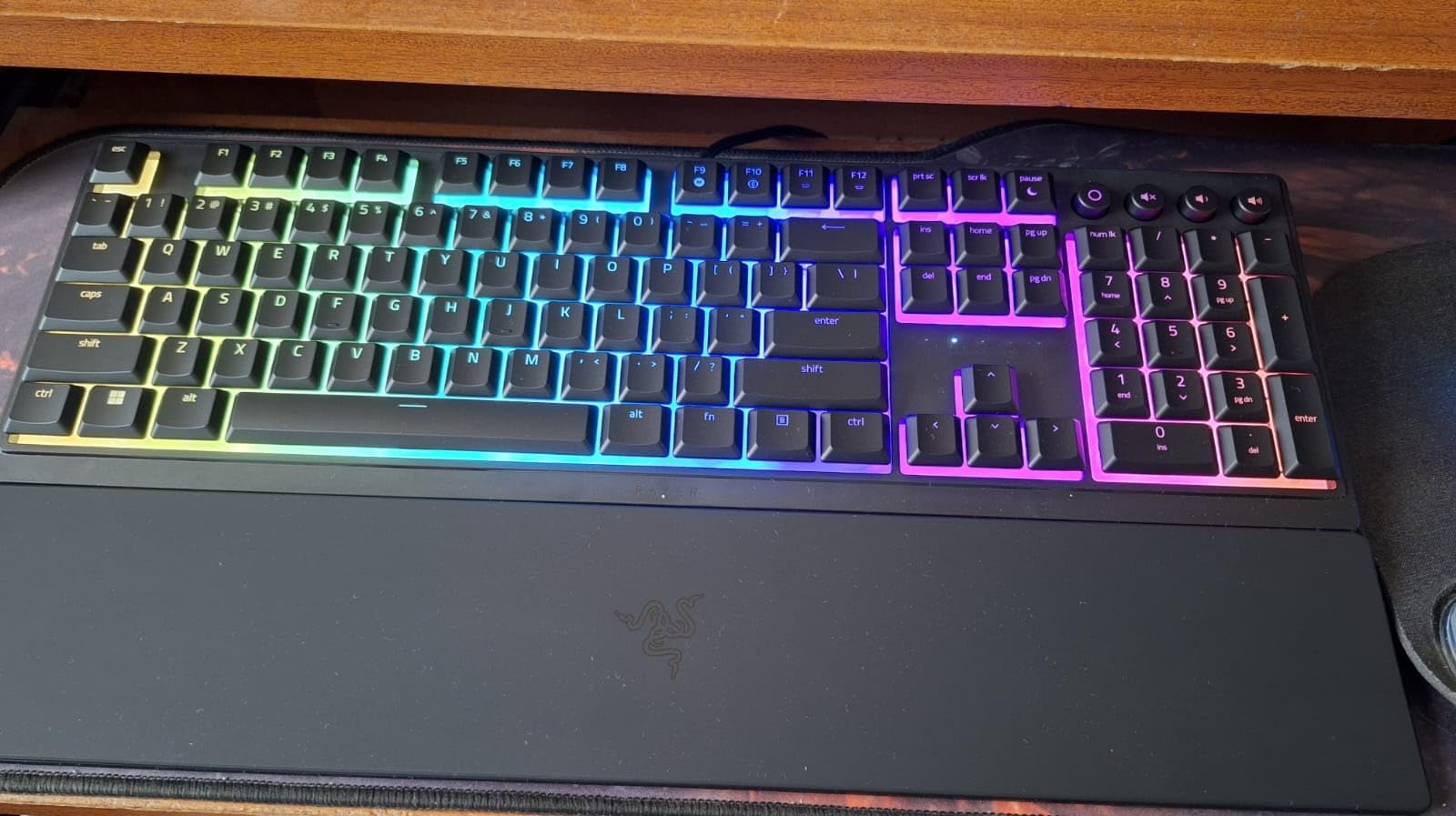 Razer Ornata V3 Gaming Keyboard, Low-Profile Keys, Black customer photo 1
