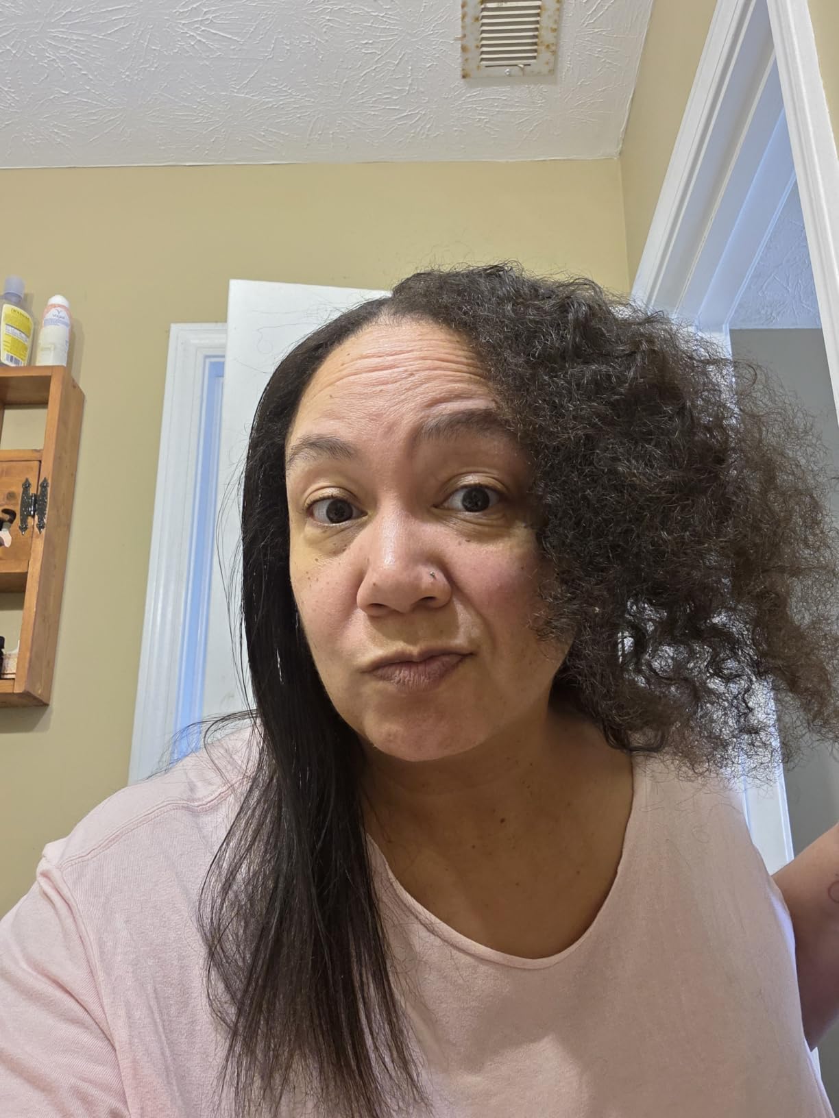 L'ANGE HAIR Le Ceramique 1-Pass Flat Iron Hair Straightener | Fast Heating Ceramic Flat Iron | Best Hot Tools Professional Hair Straightener to Lock in Moisture & Shine | (Blush) customer photo 2