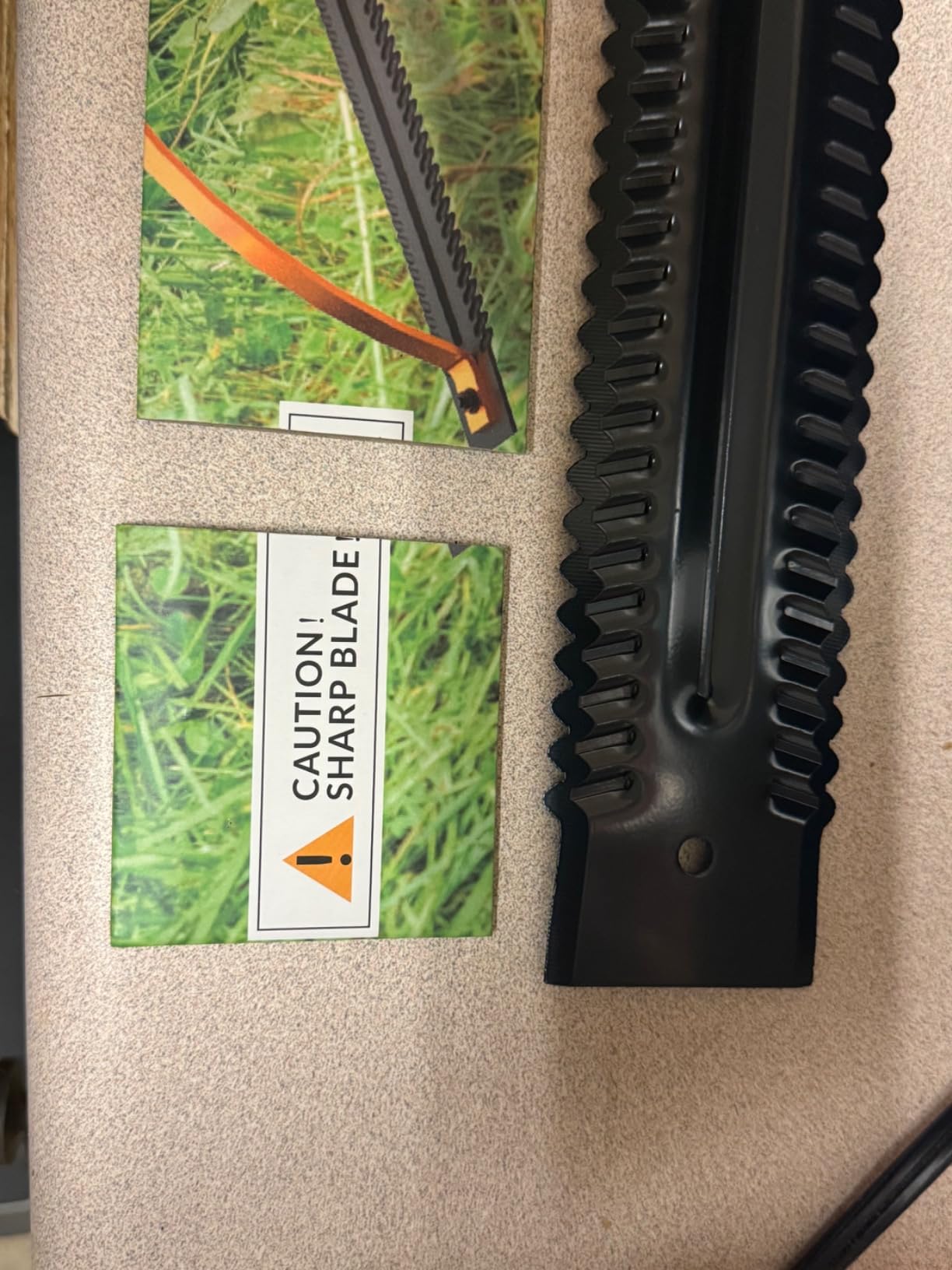 Walensee 41in Double-Edged Scythe, Weed Cutter for Cutting Weeds & Grass customer photo 1