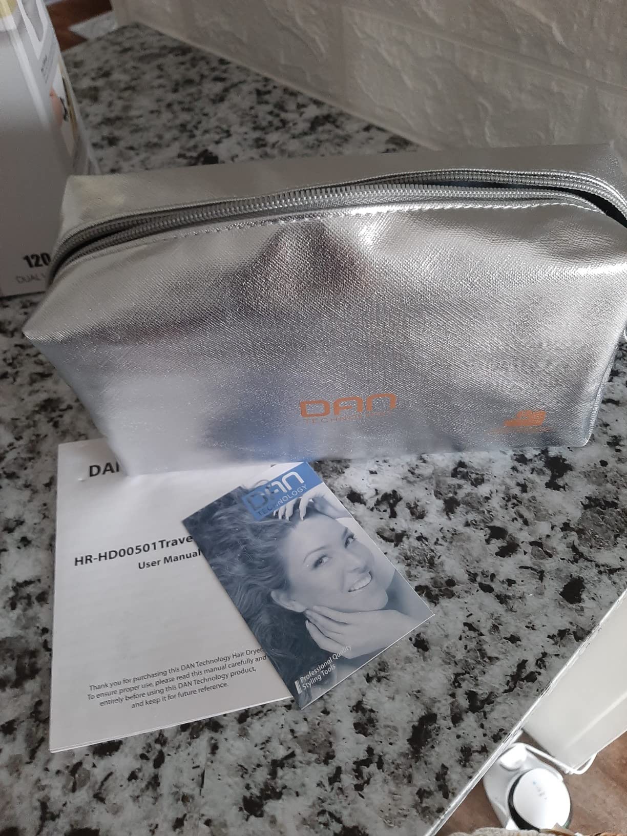Travel Hair Dryer 1200W, Dual Voltage 125/250V, Foldable, Lightweight customer photo 2